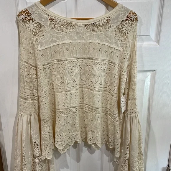 SOLD Free People Once Upon a Time Crochet Top - Picture 5 of 7